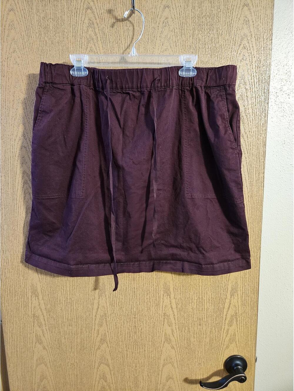 LOFT skirt
